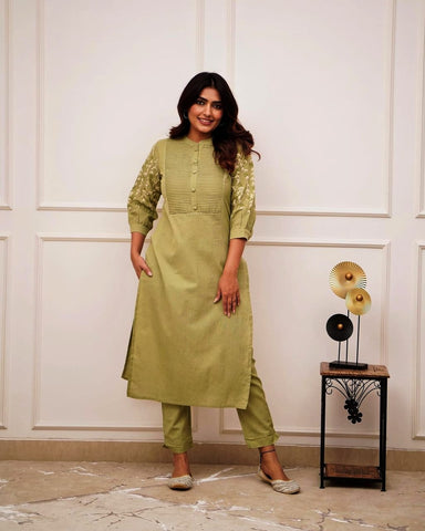 Elegance Edition Kurti-Pant Set