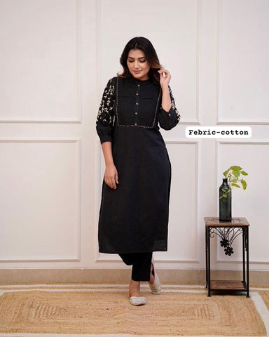 Elegance Edition Kurti-Pant Set