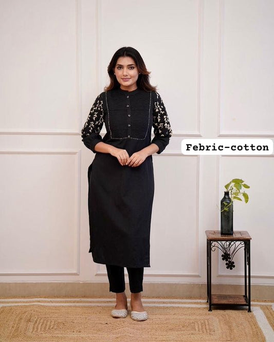 Elegance Edition Kurti-Pant Set
