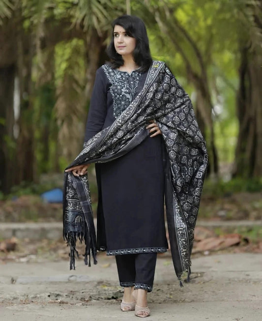 Khadi Grace Embroidery Set