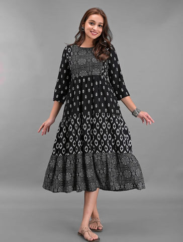 RAYON PRINTED MISMATCH GOWN