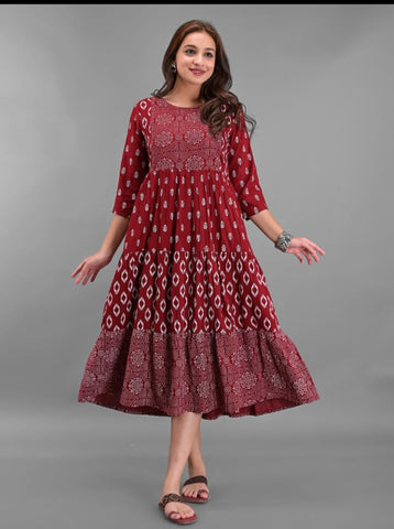 RAYON PRINTED MISMATCH GOWN