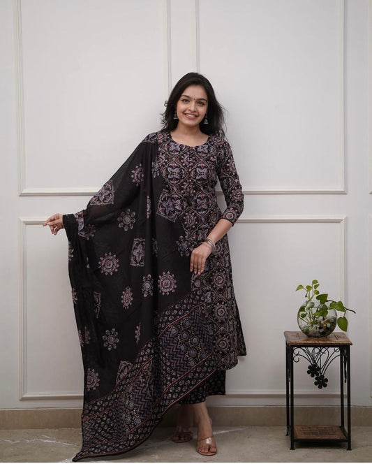 Blockprint Charm – Premium 3Pc Cotton Set Kurti
